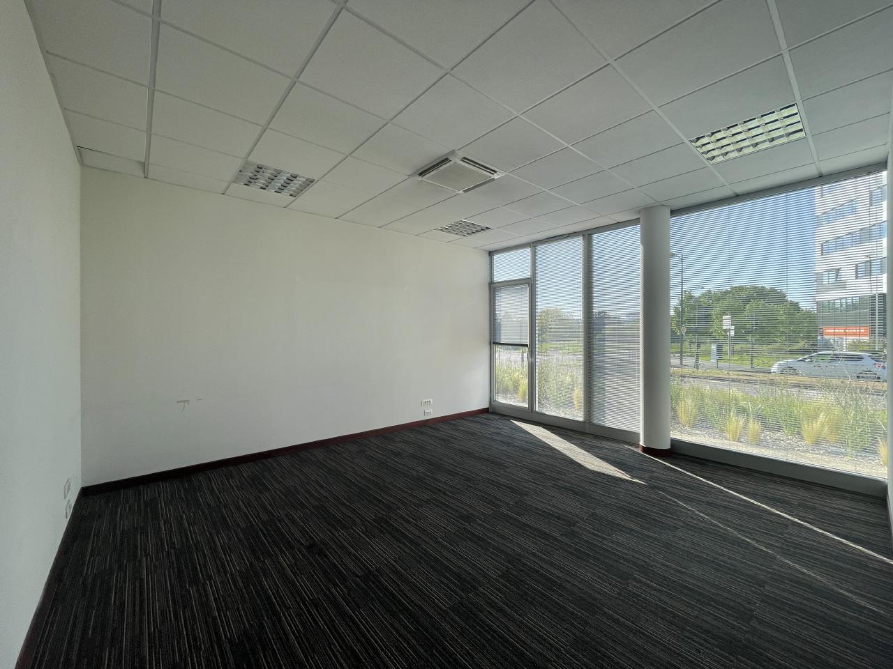 Bureau Cesson-Sévigné 2163m² Location bureau Cesson-Sévigné Ille-et-Vilaine OLBUR2204112 7